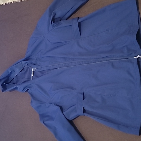 Womans jacket - Picture 1 of 3